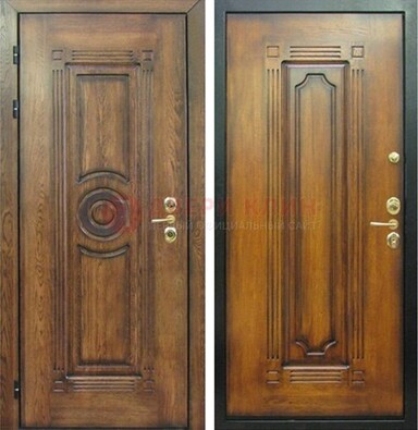 Коричневая металлическая дверь с массивом дуба с рисунком ДМД-10 в Белгороде
