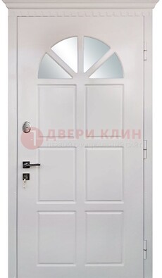 Светлая железная дверь со стеклом ДС-29 в Белгороде