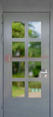 Серая металлическая дверь со стеклом ДС-78 в Белгороде