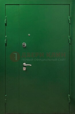 Зеленая распашная тамбурная дверь Порошок ДТМ-47 в Белгороде